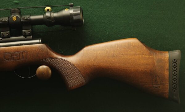Pre Owned BSA Lightning SE GRT .22 Air Rifle - Image 6