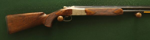 DBHE OU 12bore Browning 725 Silver Medallion Limited Edition Adjustable Stock Over & under - Image 3