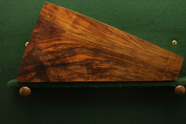 Pair 16 - Image 3